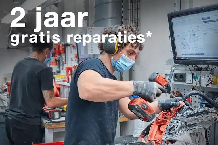 Text: "2 jaar gratis reparaties"