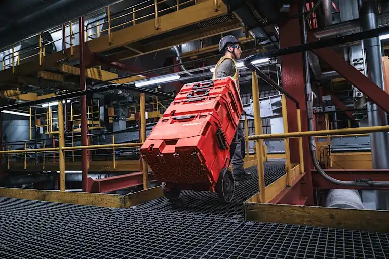 Sistema modular de armazenamento Hilti ProKit em obra Maio de 2026
