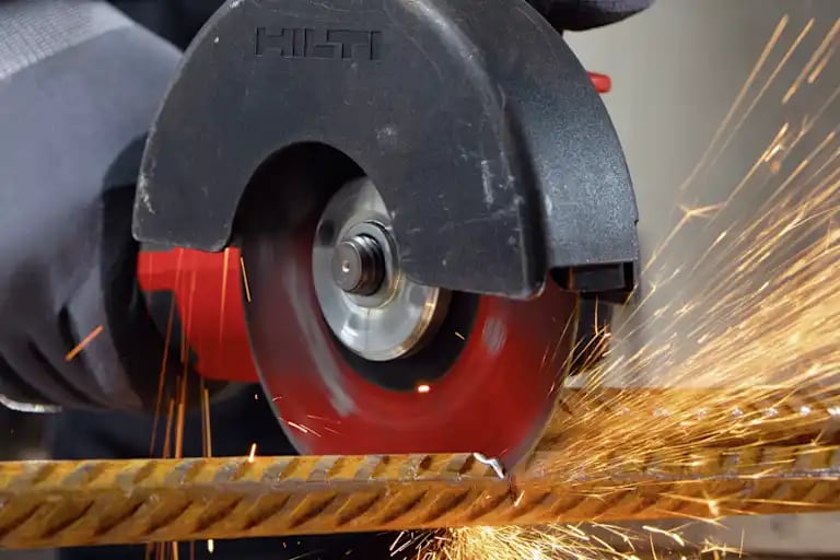 Diamond blades that help tools perform effectively