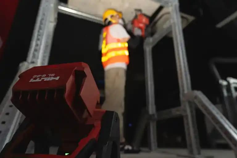 Not all construction lights are suitable for outdoor use. Always refer to the manufacturer instructions to check.