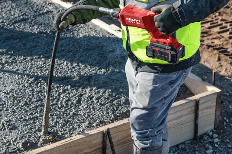 All our vibrating concrete poker products incorporate a brushless motor and the flexibility to do more thanks to a number of features