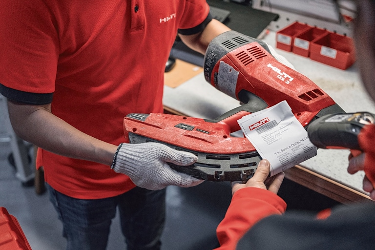 Come tenere traccia della riparazione del tuo attrezzo