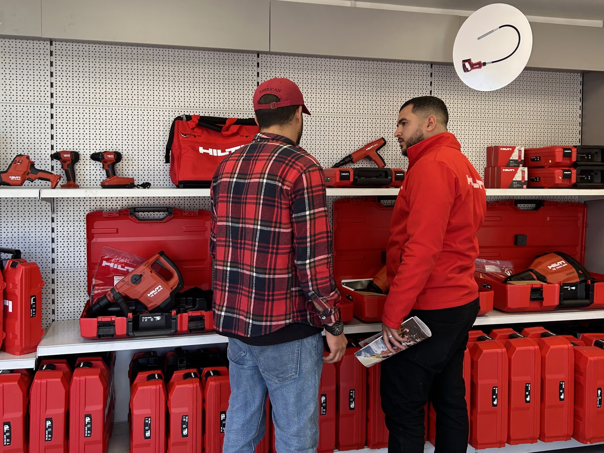 Chargé d'affaires Hilti