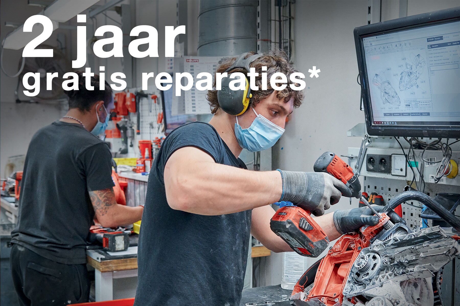 Text: "2 jaar gratis reparaties"