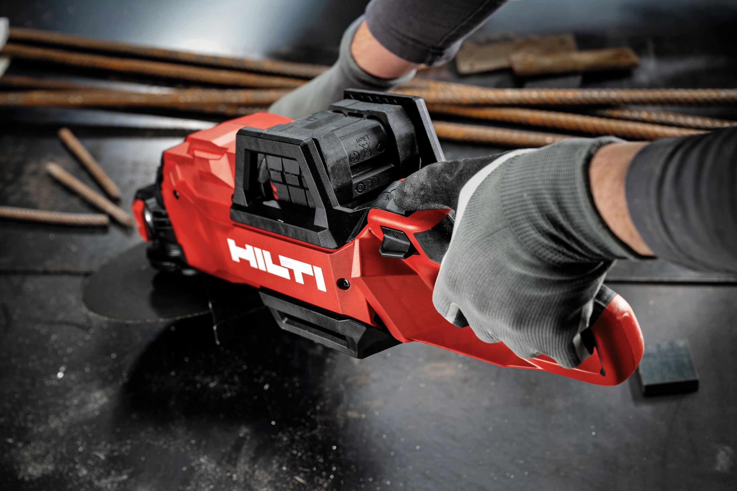 Impugnatura sottile per un migliore comfort e manovrabilità