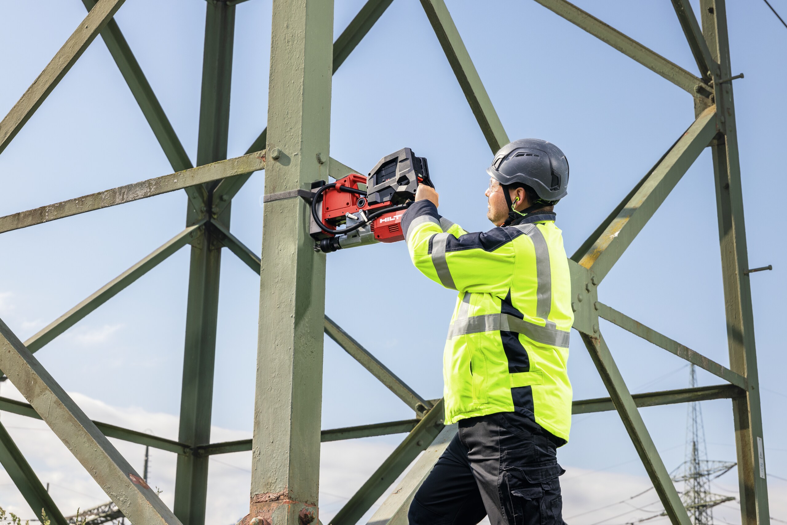 SF 30M-22 Magnetic drill press