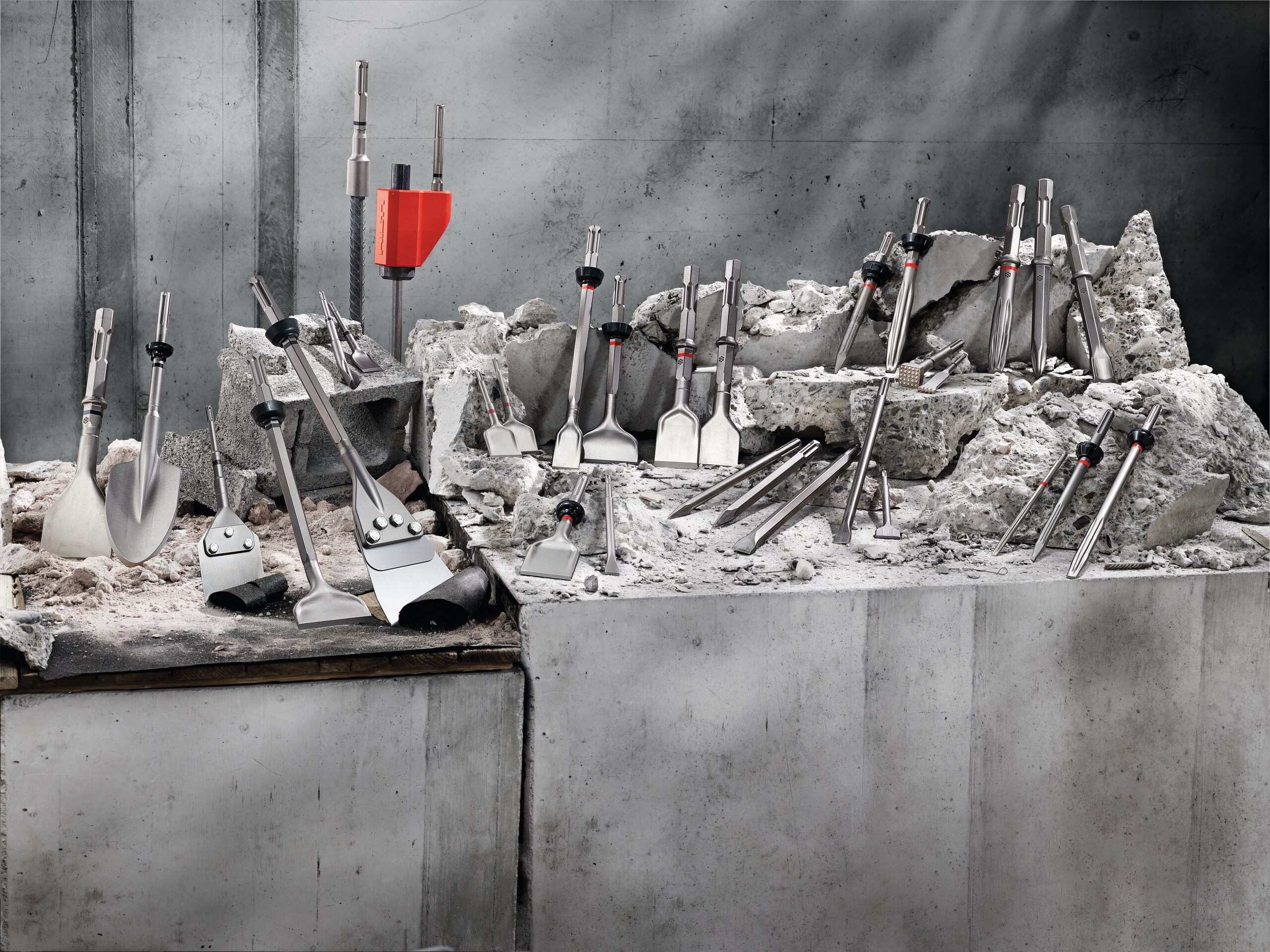 Chisel family picture including 33 chisel products.