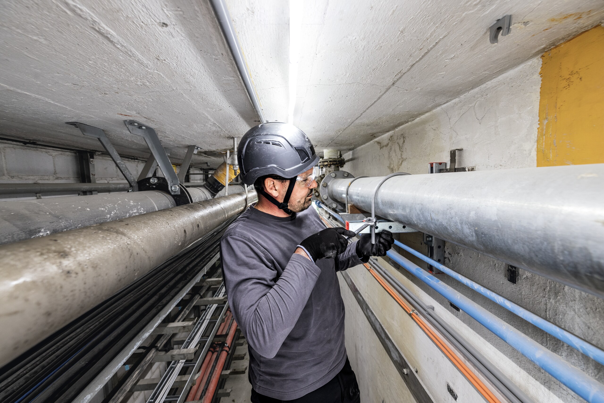 Why Nuron for hydraulic crimper products?