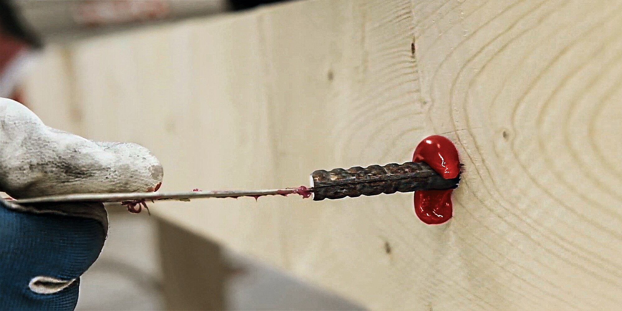 Glued-in threaded rods